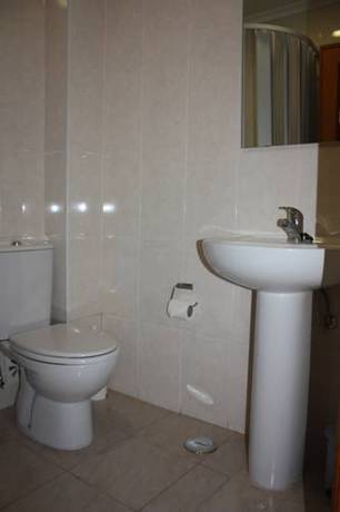 Imagen de la habitación del Hotel Nova Cidade. Foto 5