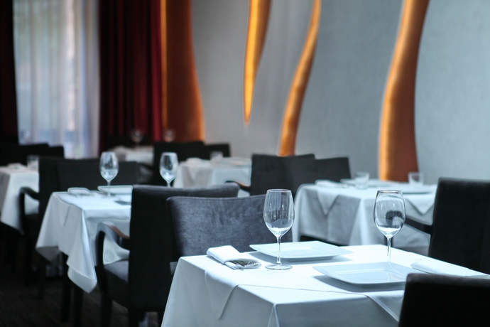 Imagen del bar/restaurante del Hotel Nova City Signature Collection. Foto 2