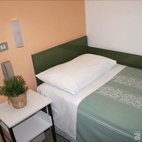 Imagen de la habitación del Hotel Nova Dhely. Foto 9