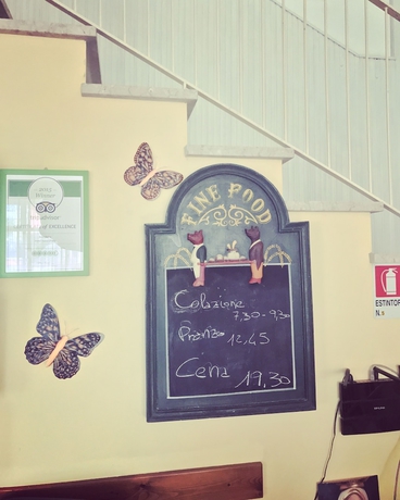 Imagen de los interiores del Hotel Nova Dhely. Foto 19