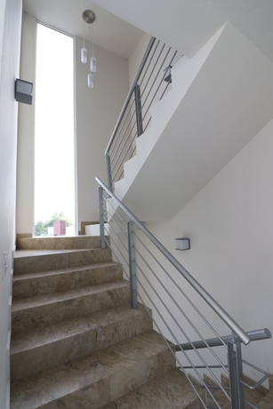 Imagen de los interiores del Hotel Nova. Foto 16