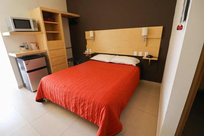 Imagen de la habitación del Hotel Nova. Foto 8