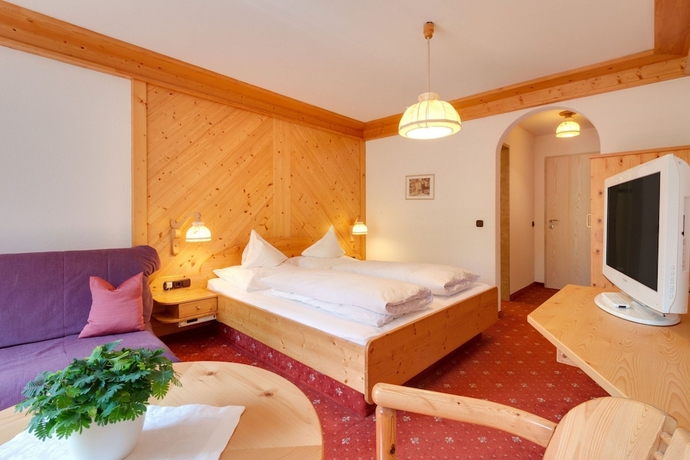 Imagen de la habitación del Hotel Nova, Gaschurn. Foto 5