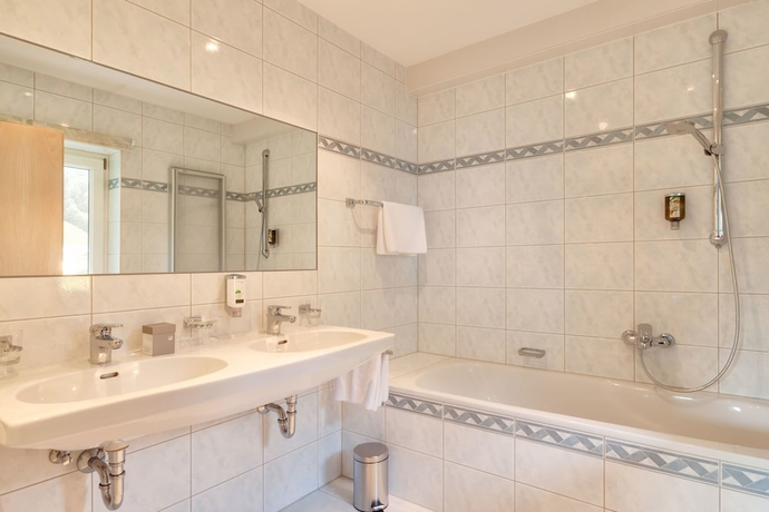 Imagen de la habitación del Hotel Nova, Gaschurn. Foto 7