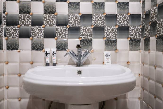 Imagen de la habitación del Hotel Nova Inn. Foto 8