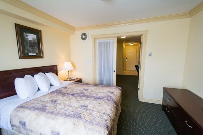 Imagen de la habitación del Hotel Nova Inn Peace River, Peace River. Foto 12