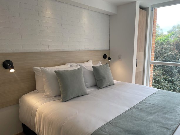 Imagen de la habitación del Hotel Nova Iorque Suites by Avia Suites. Foto 3