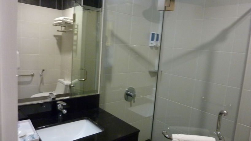 Imagen de la habitación del Hotel Nova Kuching. Foto 13
