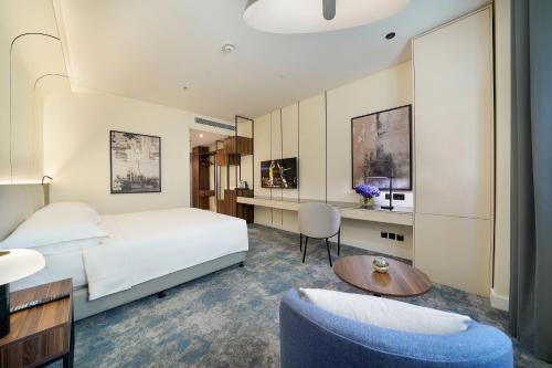 Imagen de la habitación del Hotel Nova M, Edge by Rotana. Foto 3