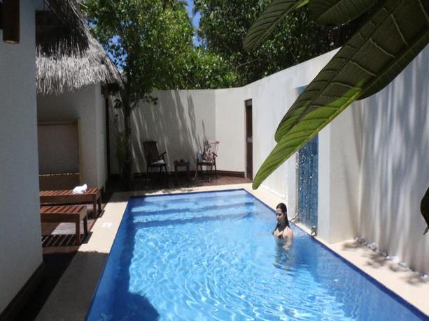 Imagen de la piscina del Hotel Nova Maldives. Foto 18