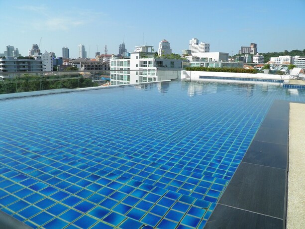 Imagen de la piscina del Hotel Nova Ocean View - 802 By Axiom. Foto 30