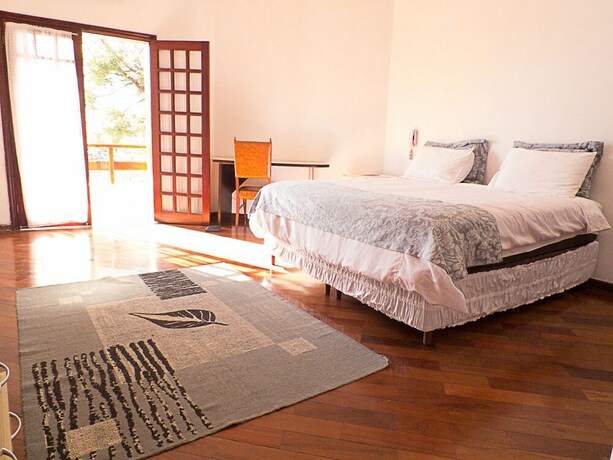 Imagen de la habitación del Hotel Nova Odessa. Foto 16