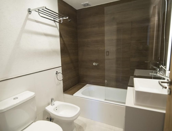 Imagen de la habitación del Hotel Nova Pampa apartandspa. Foto 12