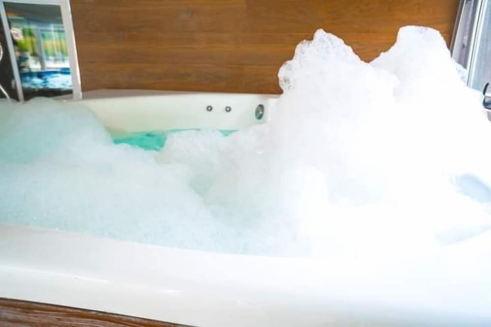 Imagen de la piscina del Hotel Nova Pampa apartandspa. Foto 17