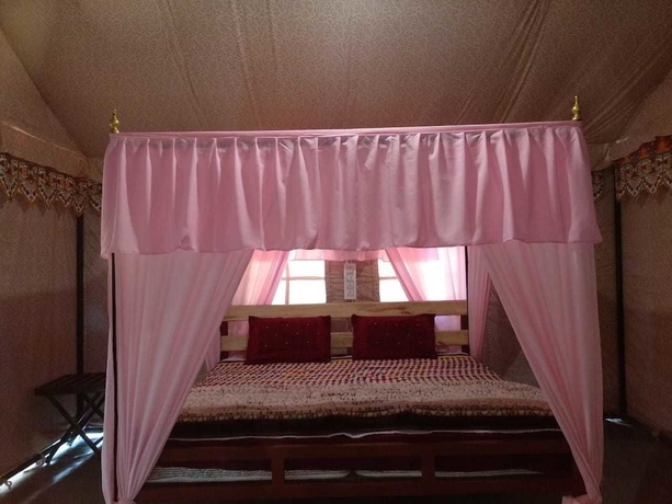 Imagen de la habitación del Hotel Nova Patgar Tents. Foto 9
