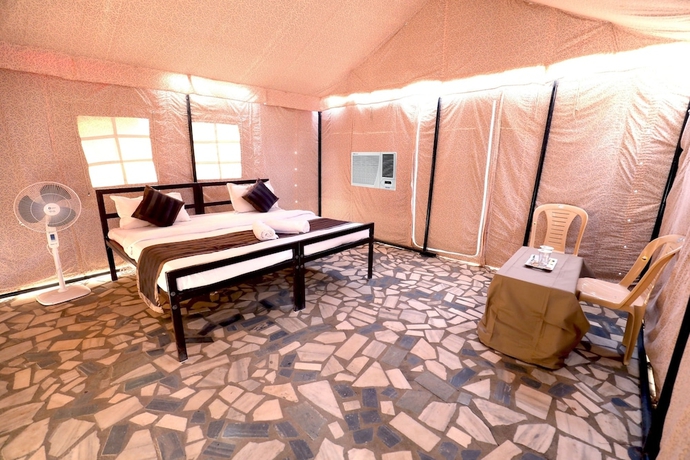 Imagen de la habitación del Hotel Nova Patgar Tents. Foto 10