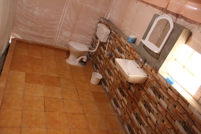 Imagen de la habitación del Hotel Nova Patgar Tents. Foto 12
