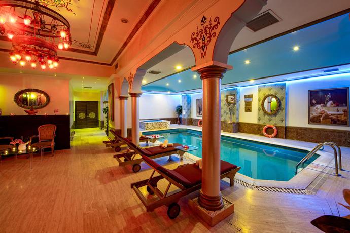 Imagen general del Hotel Nova Plaza Crystal and Spa. Foto 9