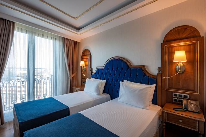 Imagen de la habitación del Hotel Nova Plaza Pera. Foto 11