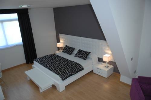 Imagen de la habitación del Hotel Nova Senia. Foto 13