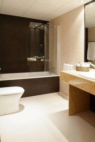 Imagen de la habitación del Hotel Nova Senia. Foto 14