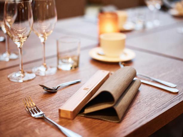 Imagen del bar/restaurante del Hotel Nova Skyland. Foto 3