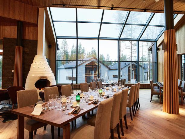 Imagen del bar/restaurante del Hotel Nova Skyland. Foto 6