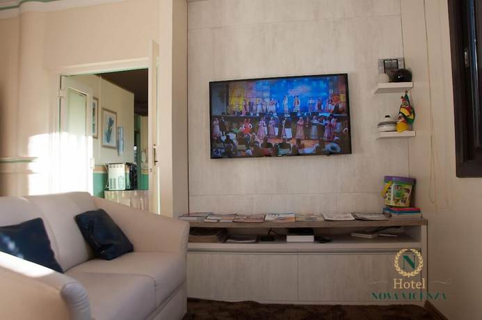 Imagen de los interiores del Hotel Nova Vicenza. Foto 14