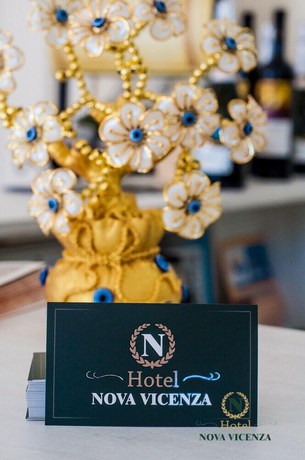 Imagen de los interiores del Hotel Nova Vicenza. Foto 20
