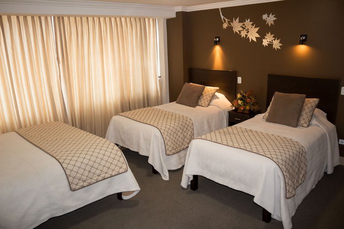 Imagen de la habitación del Hotel Novalux. Foto 1