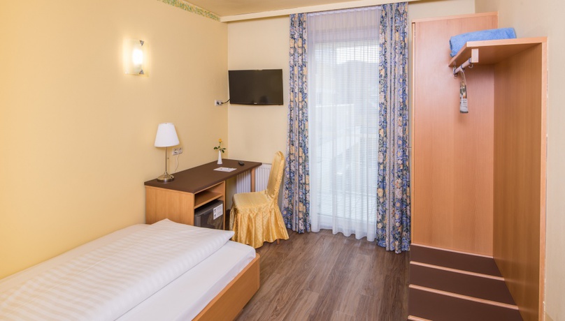 Imagen de la habitación del Hotel Novapark Das Flugzeughotel. Foto 6