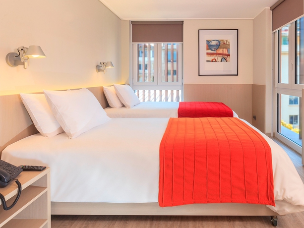 Imagen de la habitación del Hotel Novapark. Foto 12