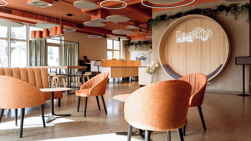 Imagen del bar/restaurante del Hotel Novapart. Foto 2