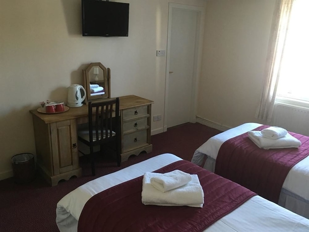 Imagen de la habitación del Hotel Novar Arms. Foto 10