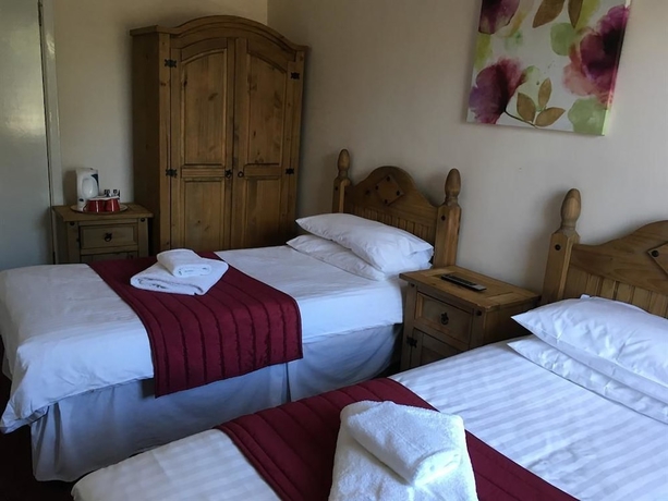 Imagen de la habitación del Hotel Novar Arms. Foto 11