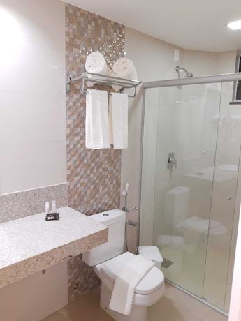 Imagen de la habitación del Hotel Novares. Foto 10