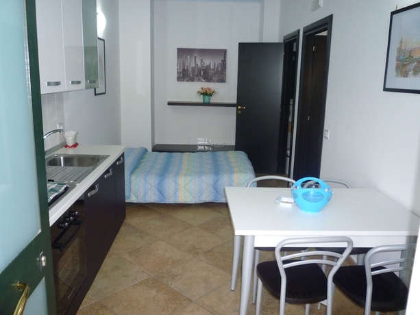 Imagen de la habitación del Hotel Novaresort and Residence. Foto 11