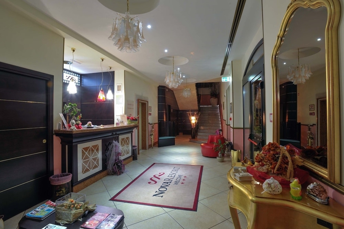 Imagen de los interiores del Hotel Novaresort and Residence. Foto 19