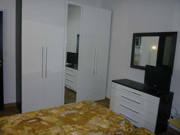 Imagen de la habitación del Hotel Novaresort and Residence. Foto 14