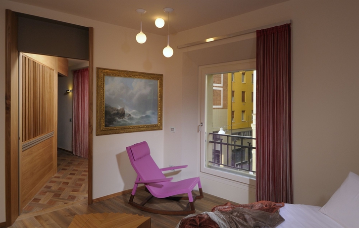 Imagen de la habitación del Hotel Novecento, Bolonia. Foto 8