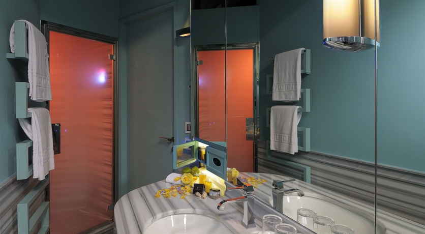 Imagen de la habitación del Hotel Novecento, Bolonia. Foto 9