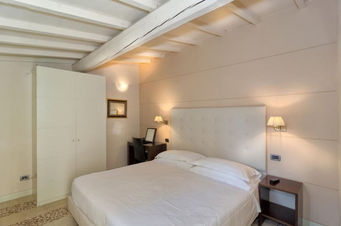 Imagen de la habitación del Hotel Novecento, Pisa. Foto 13