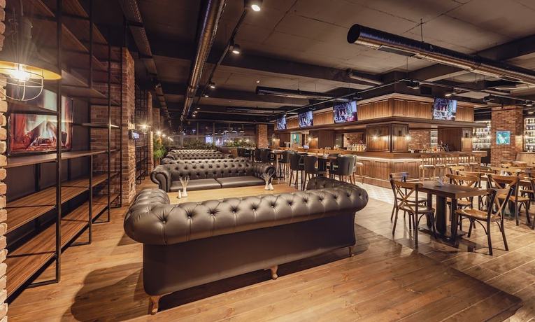 Imagen de los interiores del Hotel Novel Centre Point. Foto 10