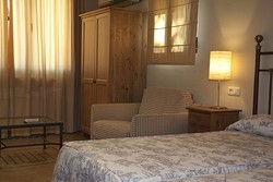 Imagen de la habitación del Hotel Novella. Foto 3