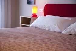 Imagen de la habitación del Hotel Novella. Foto 5