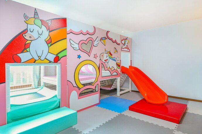 Imagen general del Hotel November Kids and Spa. Foto 11