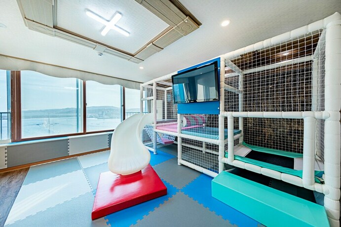 Imagen de la habitación del Hotel November Kids and Spa. Foto 28