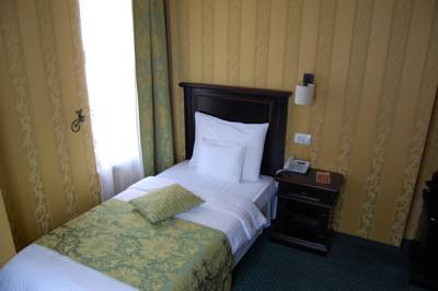 Imagen de la habitación del Hotel Novera. Foto 5