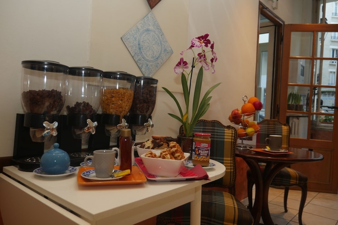 Imagen del bar/restaurante del Hotel Novex. Foto 3