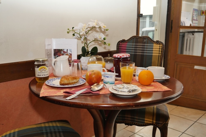 Imagen del bar/restaurante del Hotel Novex. Foto 4